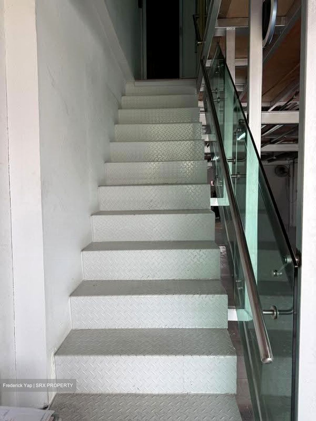 Upper Paya Lebar Road (D19), Shop House #609504701